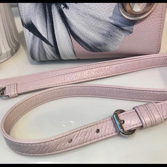 Authentic Dior Mini Lady Dior - Picture 3 of 8